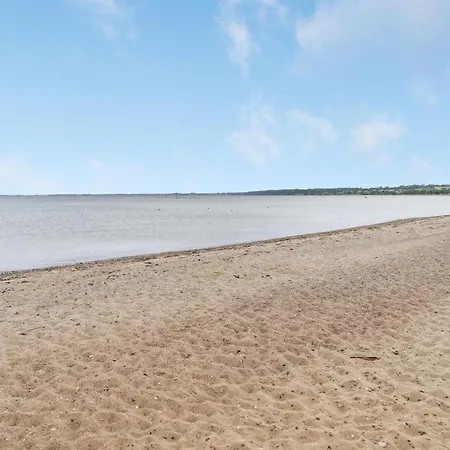 Sigurd - 20m From The Sea By Interhome