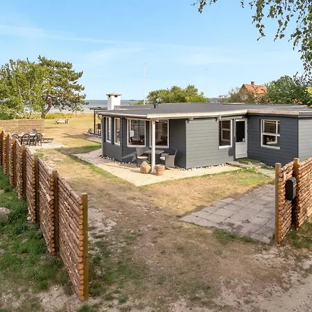 Sigurd - 20m From The Sea By Interhome * Middelfart