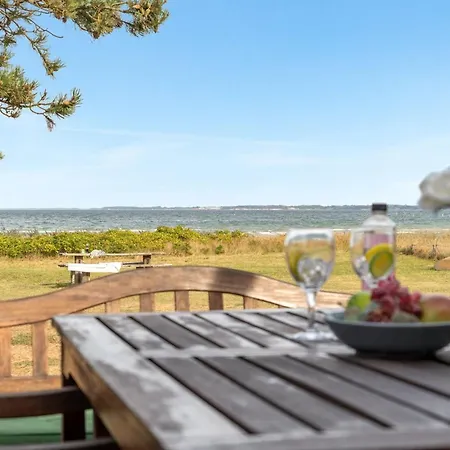 Sigurd - 20m From The Sea By Interhome Nyaraló *
